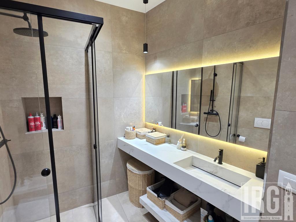 Apartament 3+1+2 Premium per shitje. Lake View Residences Rr Kosovareve.