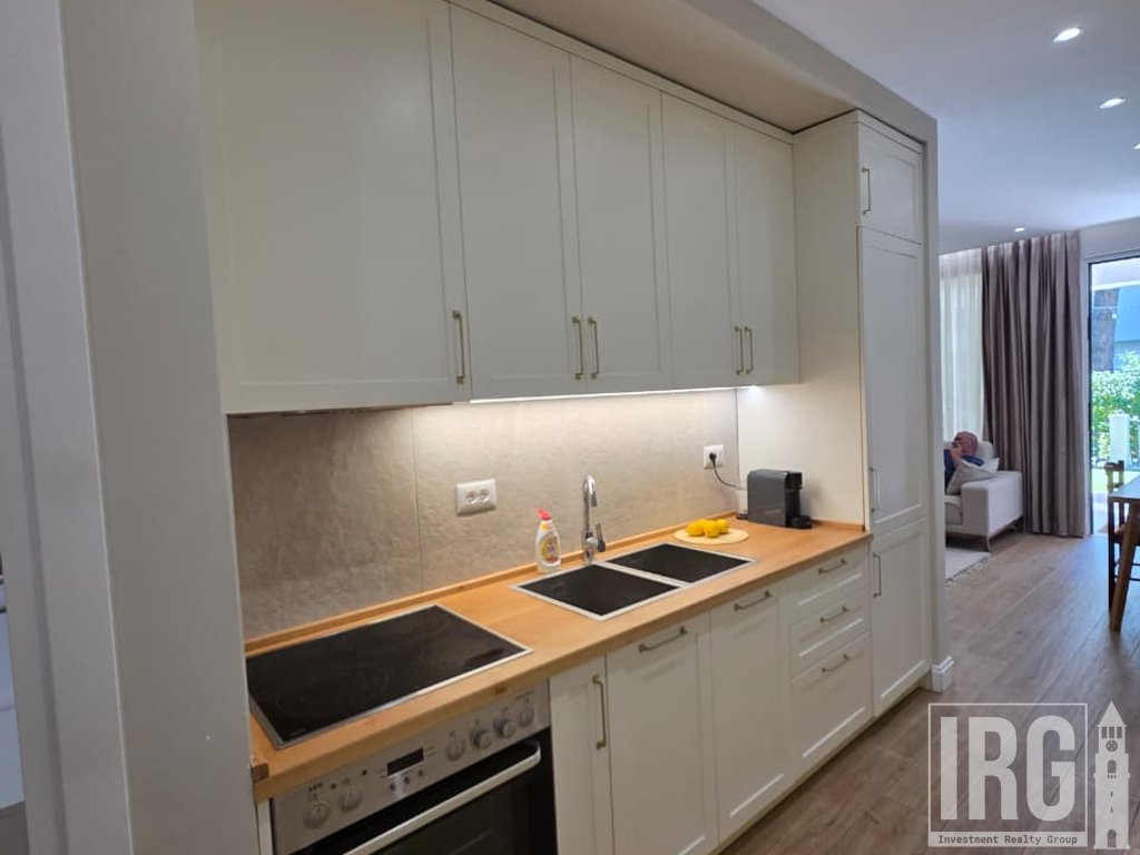 APARTAMENT 2+1 ME OBORR NE SAN PIETRO!