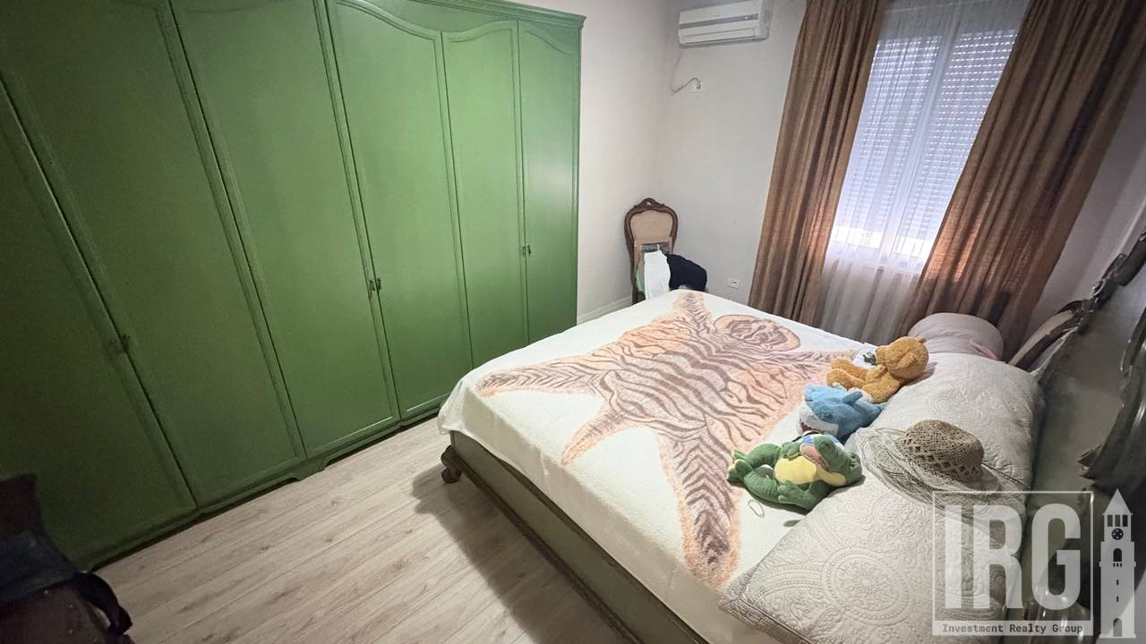 SHITET APARTAMENT 3+1 TE RRUGA E KAVAJES, PERBALLE DELIJORGJIT