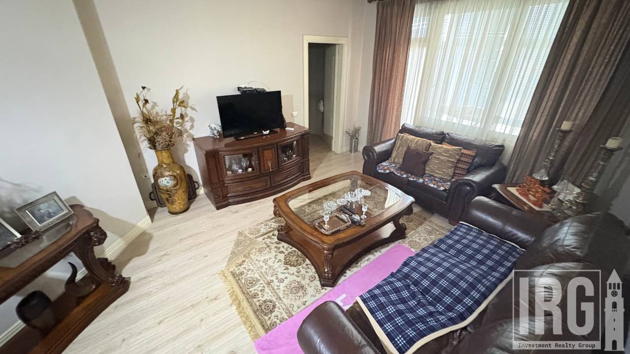 SHITET APARTAMENT 3+1 TE RRUGA E KAVAJES, PERBALLE DELIJORGJIT