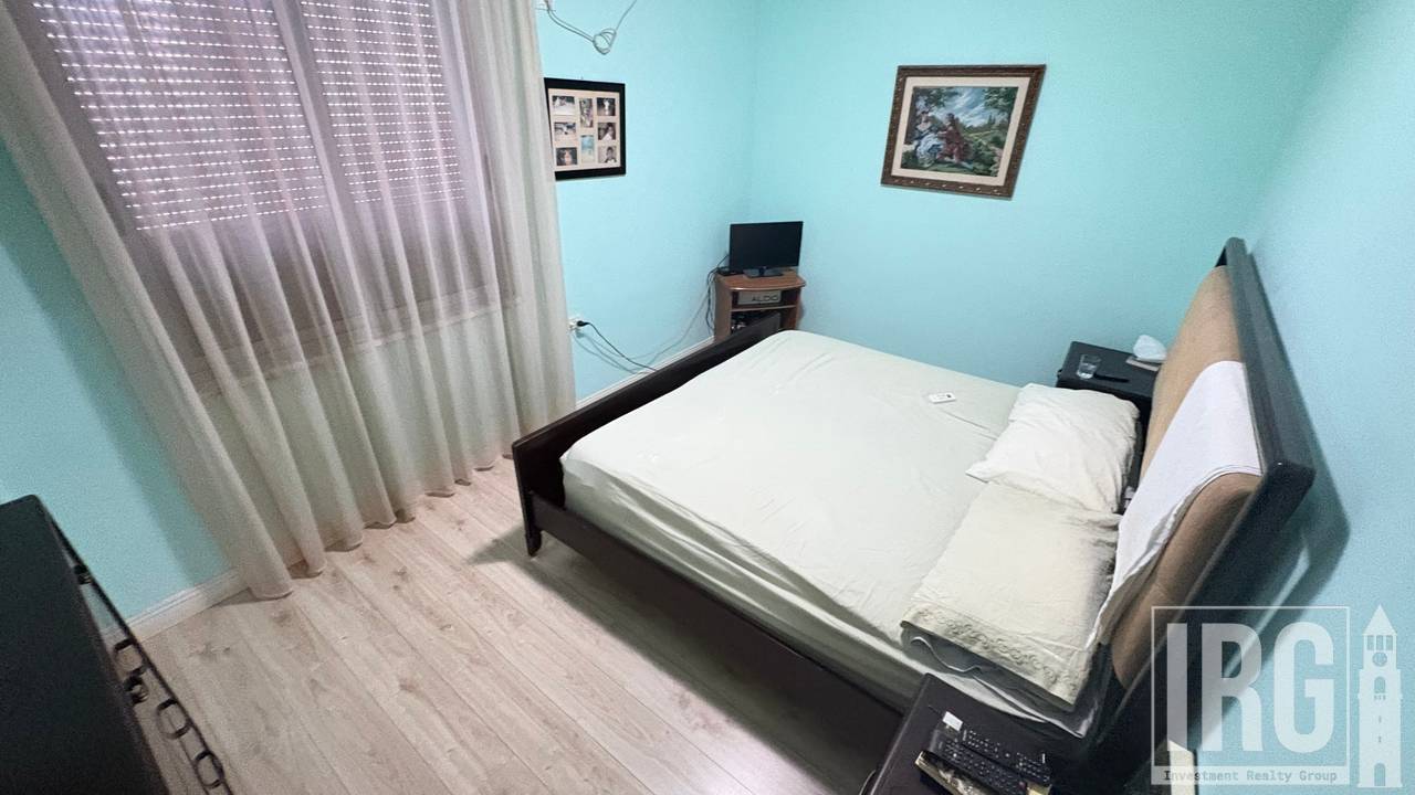 SHITET APARTAMENT 3+1 TE RRUGA E KAVAJES, PERBALLE DELIJORGJIT