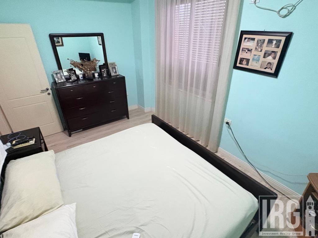 SHITET APARTAMENT 3+1 TE RRUGA E KAVAJES, PERBALLE DELIJORGJIT