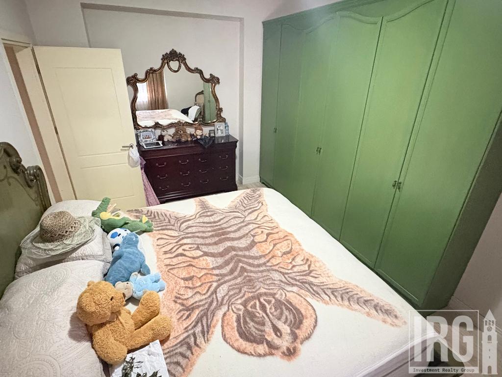 SHITET APARTAMENT 3+1 TE RRUGA E KAVAJES, PERBALLE DELIJORGJIT
