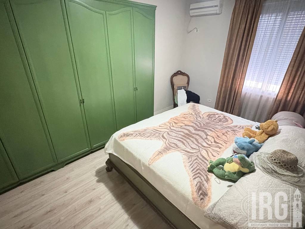 SHITET APARTAMENT 3+1 TE RRUGA E KAVAJES, PERBALLE DELIJORGJIT