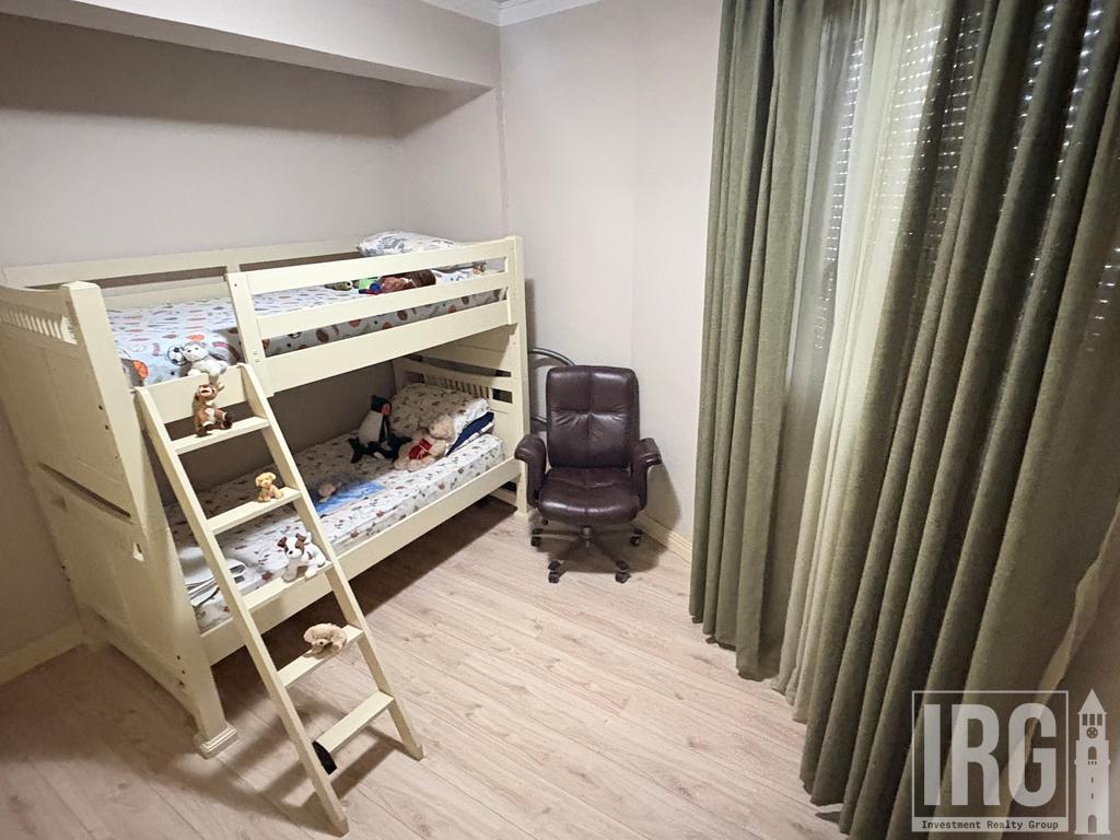 SHITET APARTAMENT 3+1 TE RRUGA E KAVAJES, PERBALLE DELIJORGJIT
