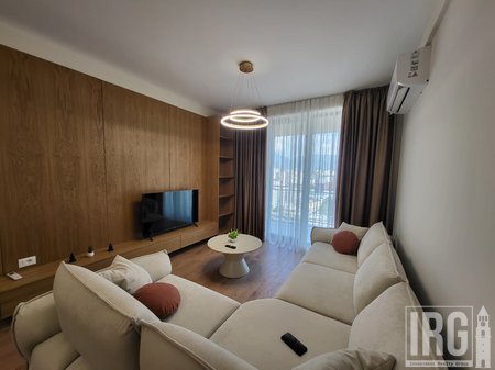 FOR RENT 2+1+2 at 'Golden Tower'!