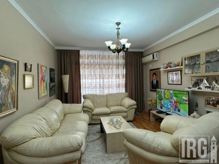 KOMUNA PARISIT, SHITET APARTAMENT 2+1+2 TEK KOMPLEKSI KIKA 1