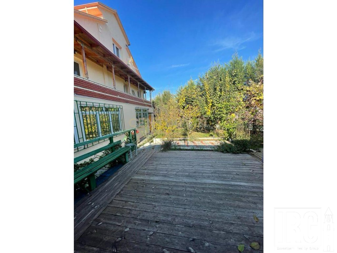 VILLA CON CORTILE IN VENDITA A PEZE TE VOGEL