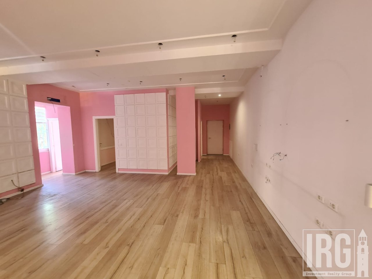 APARTMENT 3+1+2 NEAR DINAMO STADIUM!