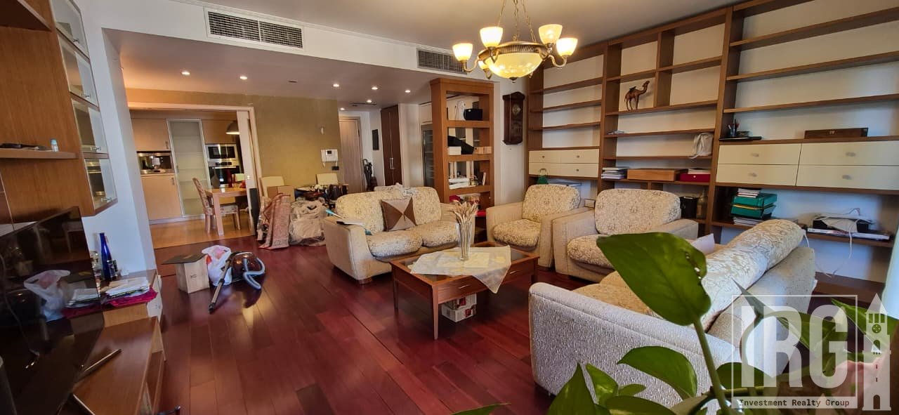 APARTAMENT  3+1+2 TEK ATSH PER QIRA !