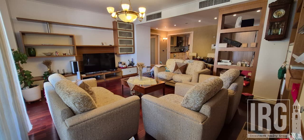 APARTAMENT  3+1+2 TEK ATSH PER QIRA !