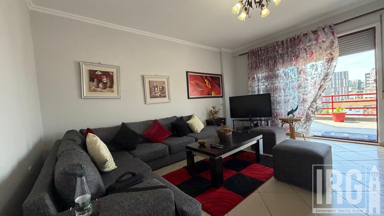 APARTMENT 2+1 NEAR PARTIZANI HIGH SCHOOL!
