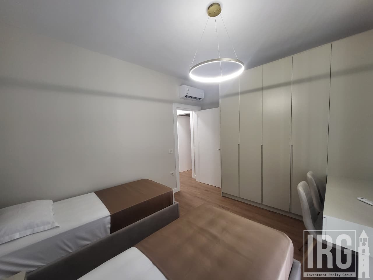 FOR RENT 2+1+2 at 'Golden Tower'!
