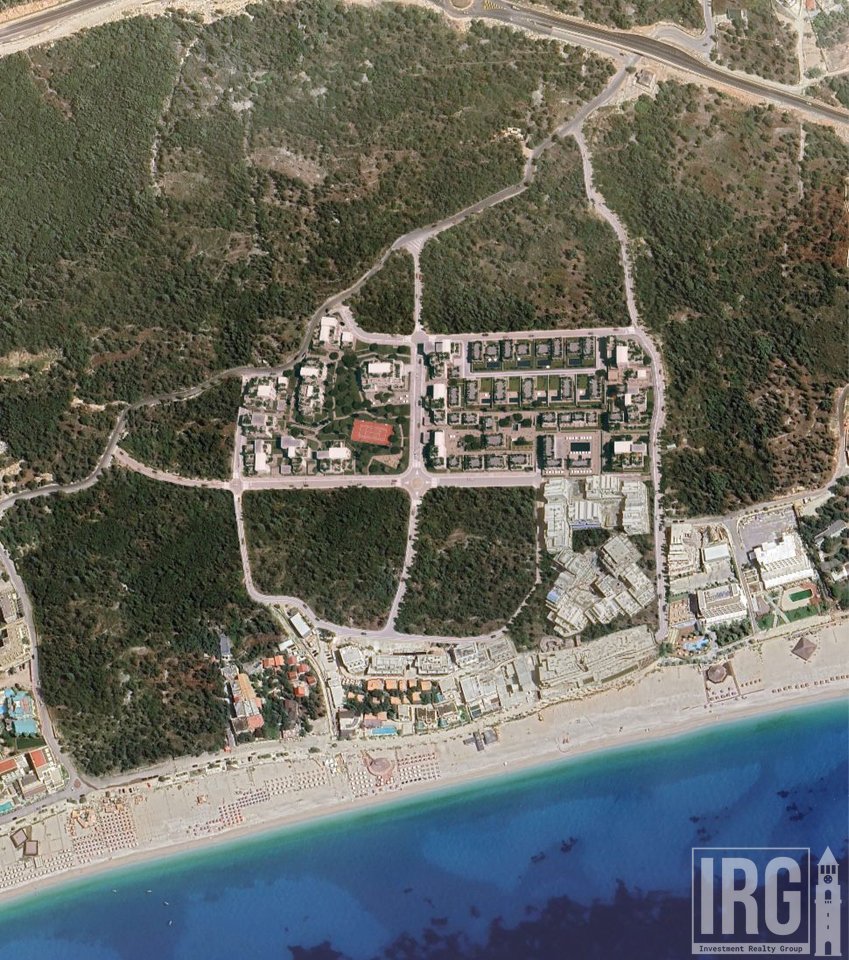 Appartamento Esclusivo 2+1+2 con Veranda di 40 m² in Vendita a Square Village, Dhermi