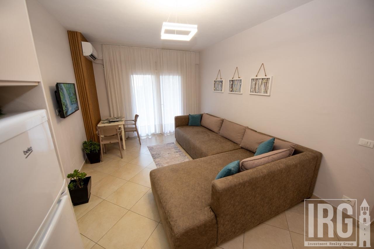 Apartament 1+1 për shitje në Uje të Ftohtë, Vlorë-tek Riviera Blu