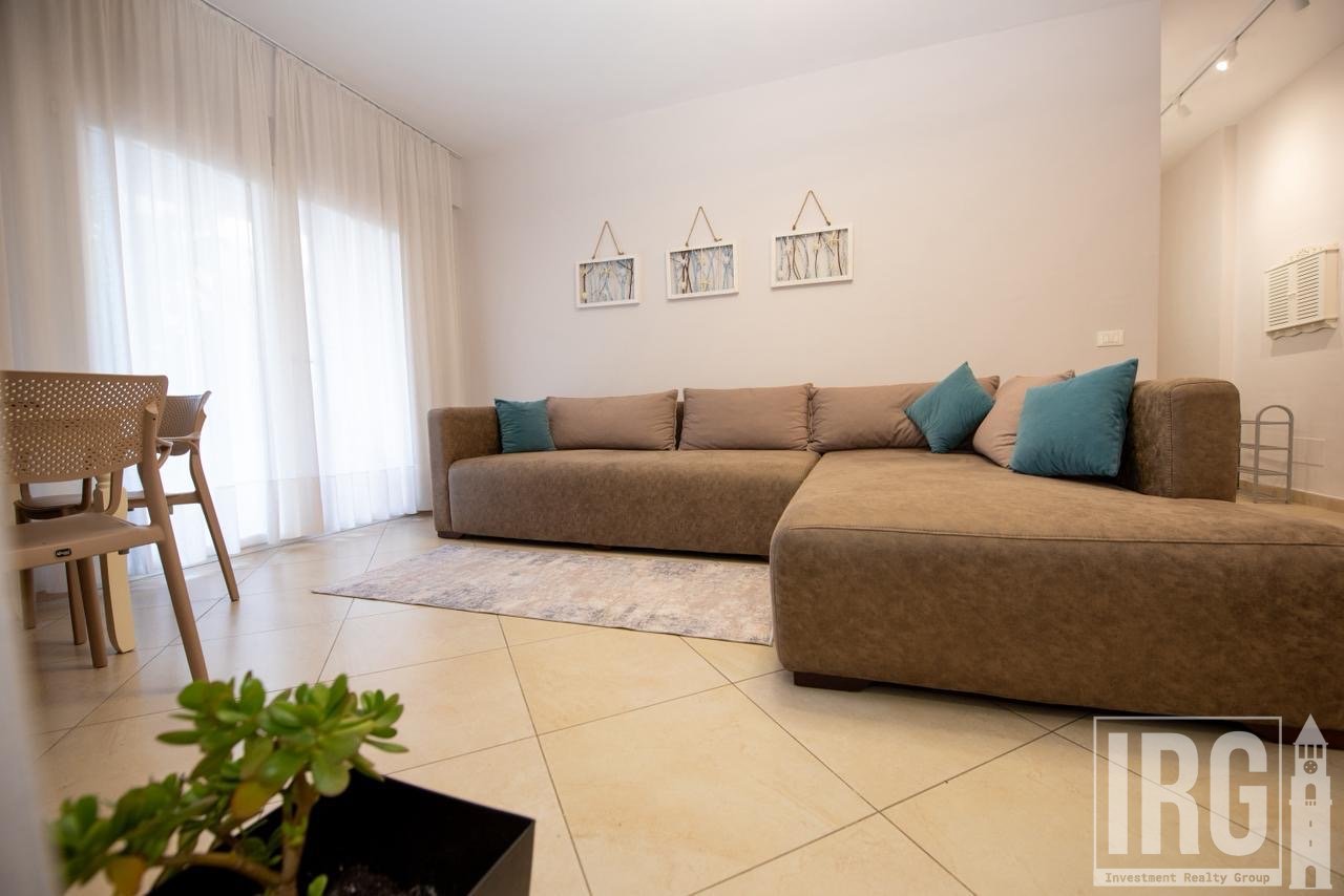 Apartament 1+1 për shitje në Uje të Ftohtë, Vlorë-tek Riviera Blu