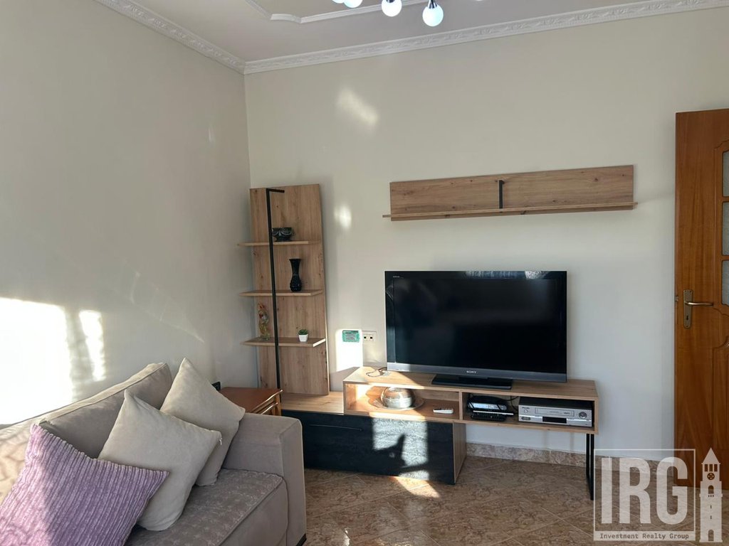 APARTAMENT 1+1 ME QERA.