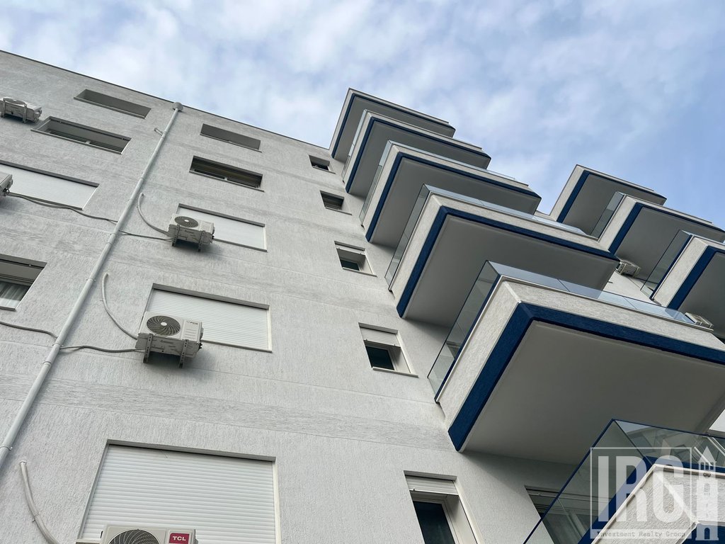 Apartament 1+1 per shitje tek Uji i Ftohte!
