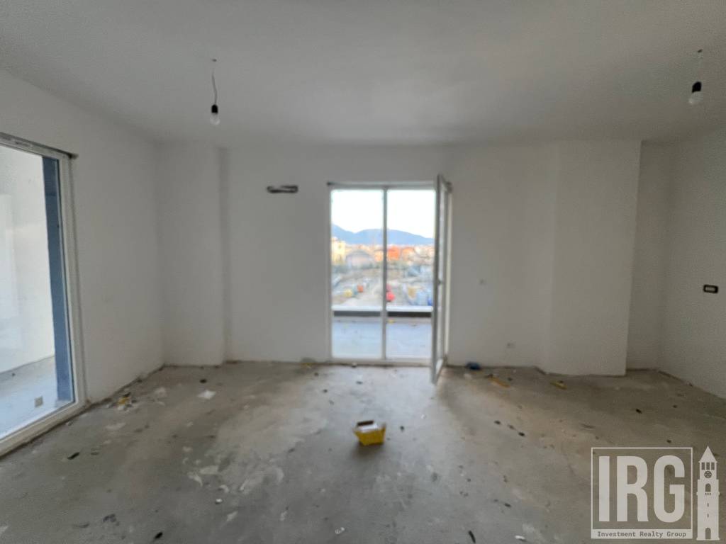 Apartament 2+1+ Parkim per shitje tek Univers City!