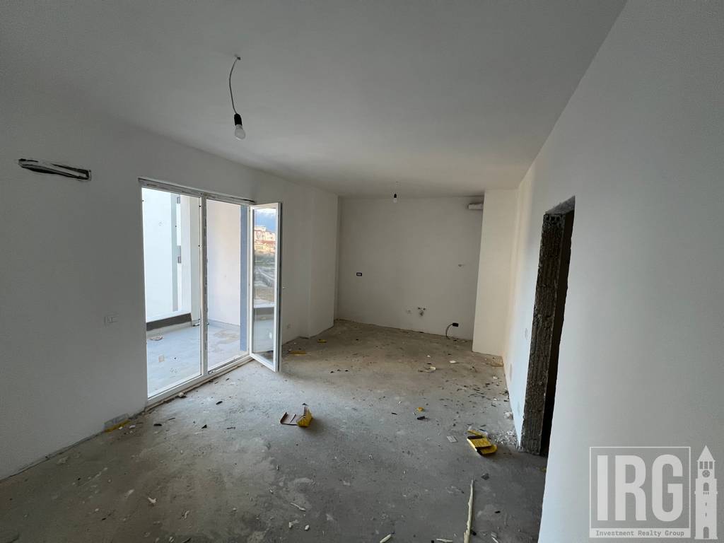 Apartament 2+1+ Parkim per shitje tek Univers City!