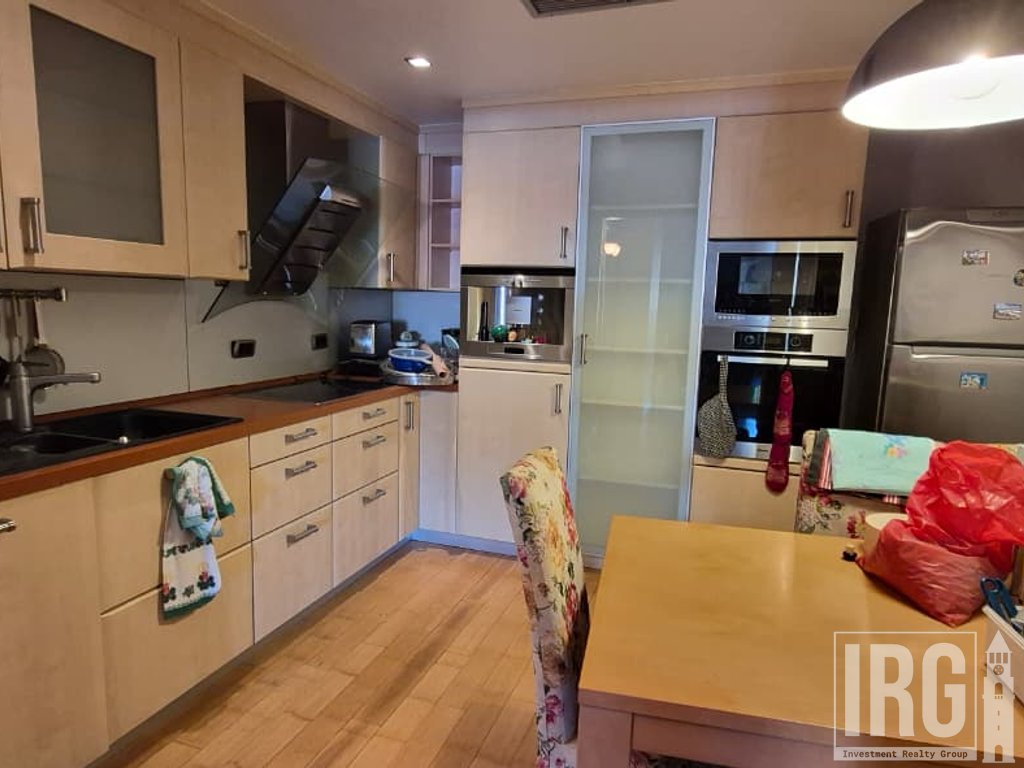APARTAMENT  3+1+2 TEK ATSH PER QIRA !