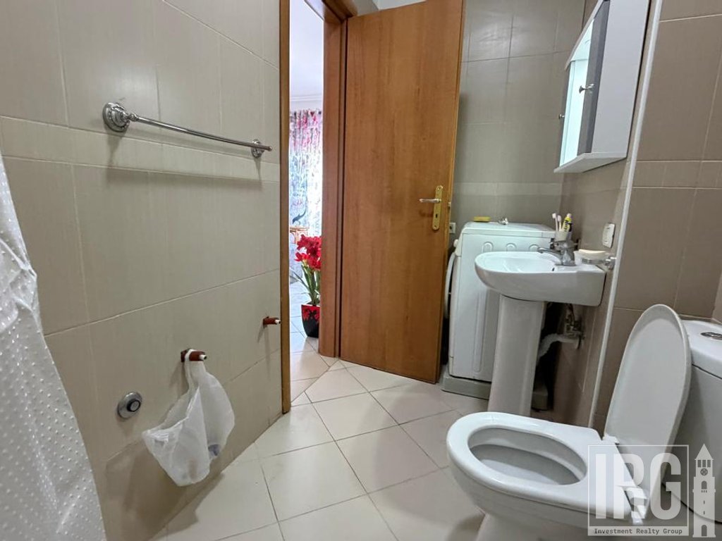 APARTAMENT 2+1 PRANE GJIMNAZIT PARTIZANI!