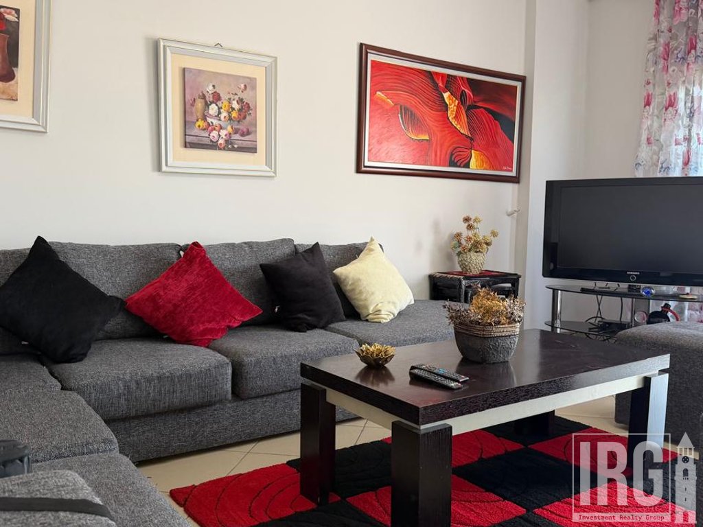 APARTAMENT 2+1 PRANE GJIMNAZIT PARTIZANI!