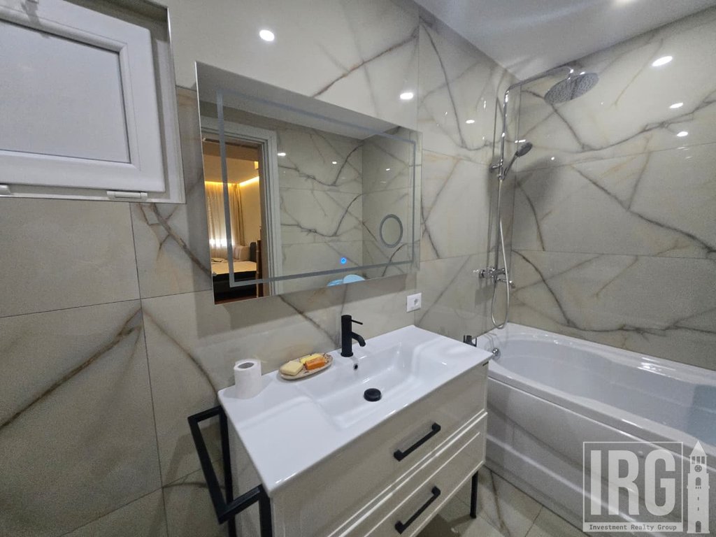 Come with me to the Pool at Kodra e Diellit Residence 2