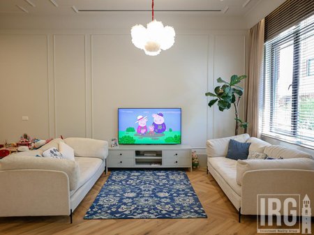 DUPLEX LUKSOZ PER SHITJE: KODRA E DIELLIT