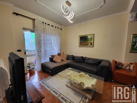 APARTAMENT 2+1 TEK RR.E ELBASANIT!