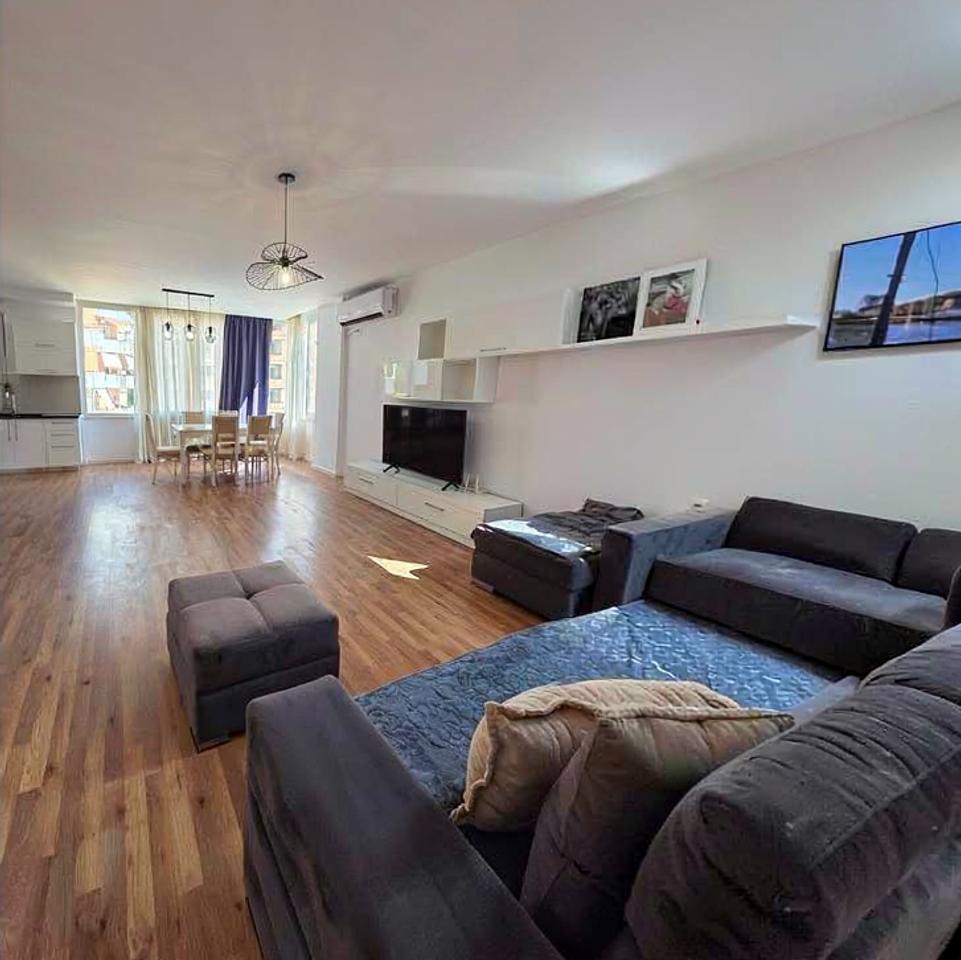 APARTAMENT ME QIRA KOPSHTI ZOOLOGJIK BOTANIK