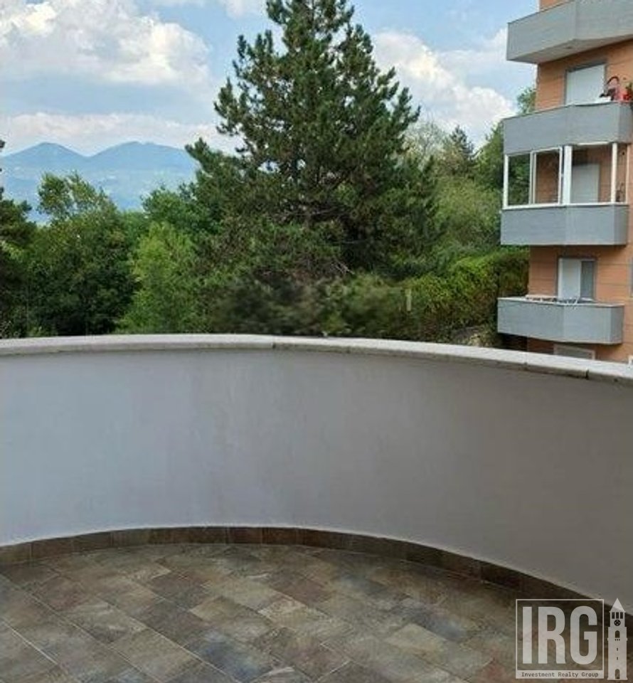 APARTAMENT ME QIRA KOPSHTI ZOOLOGJIK BOTANIK