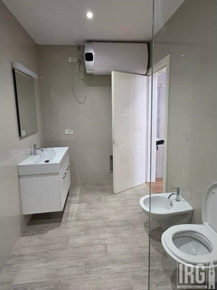 APARTAMENT ME QIRA KOPSHTI ZOOLOGJIK BOTANIK