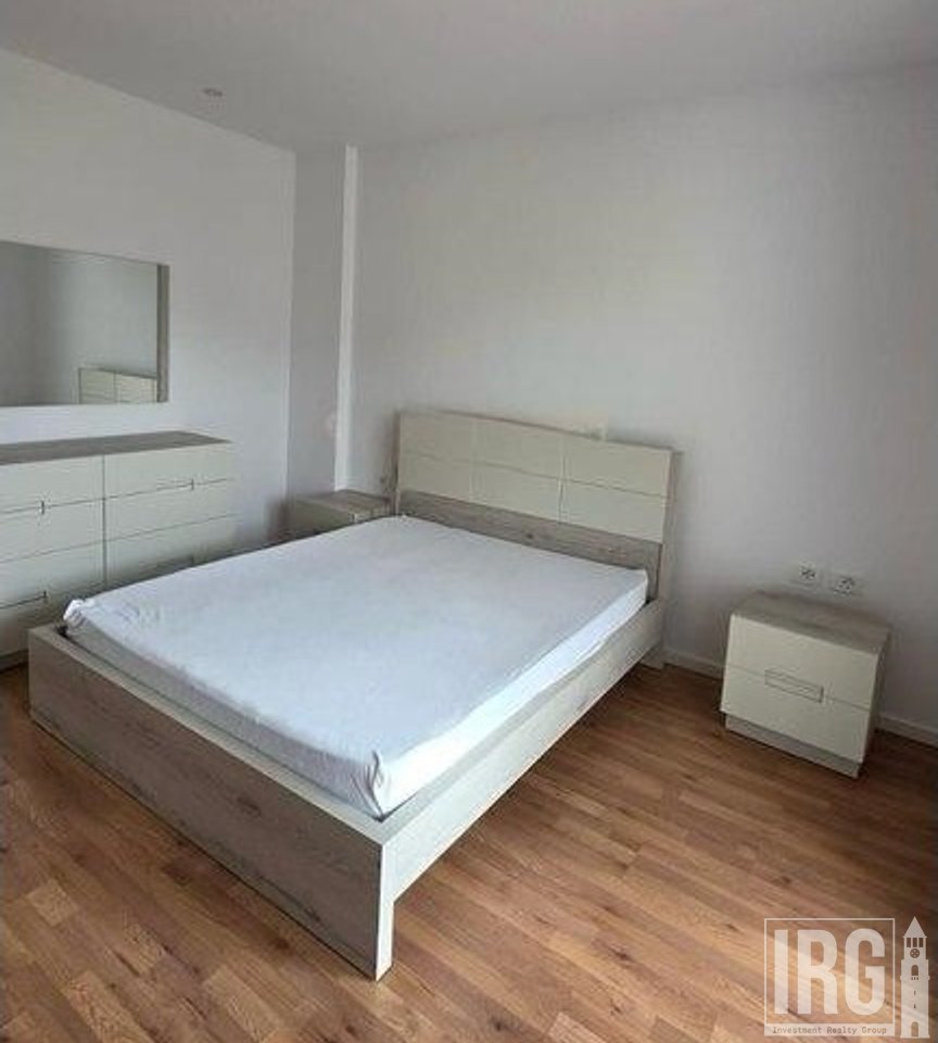 APARTAMENT ME QIRA KOPSHTI ZOOLOGJIK BOTANIK