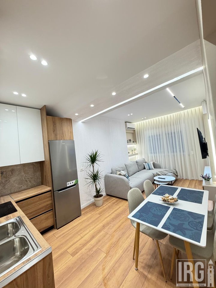 APARTAMENT 1+1 PRANE PAZARIT TE RI!