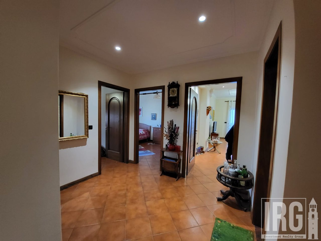 APARTAMENT 2+1 TEK RR.E ELBASANIT!