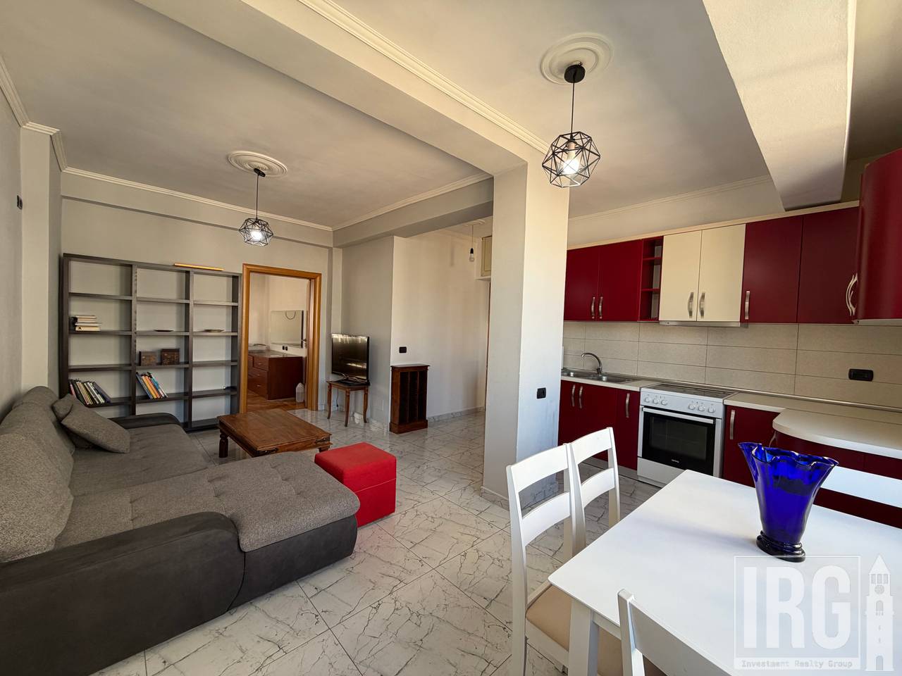 Apartment 2+1 For Rent on Zogu i Parë Boulevard