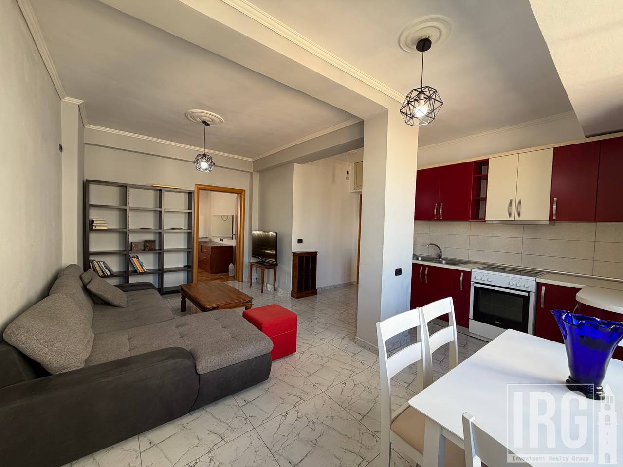 Apartment 2+1 For Rent on Zogu i Parë Boulevard