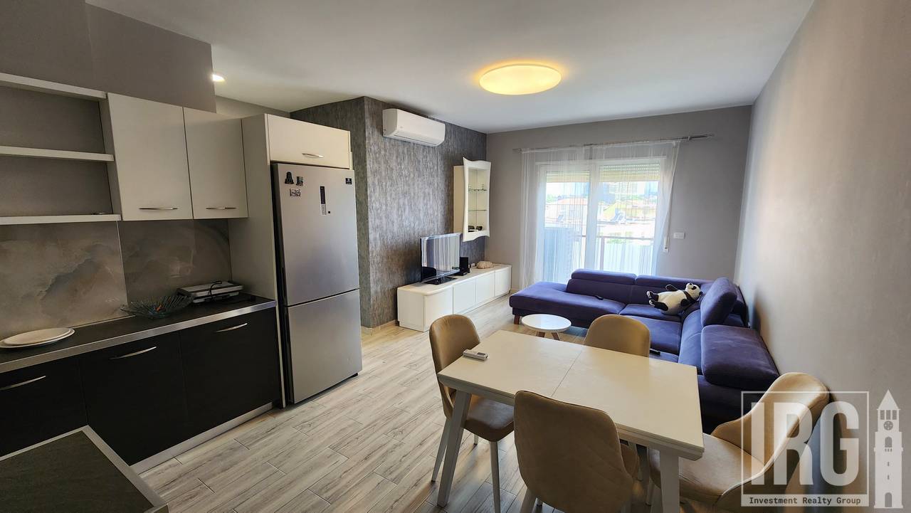 APPARTAMENTO 2+1 IN VENDITA|21 DHJETORI | 200 MILIONI DI LEKE!