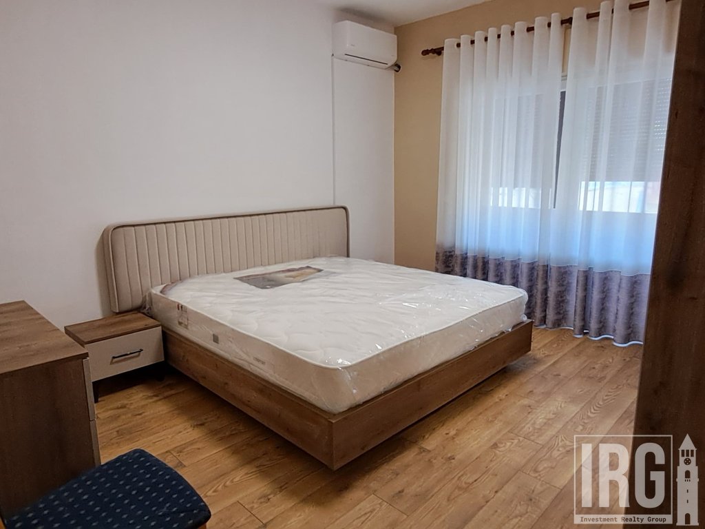Jepet me qira apartament 2+1 – Tek Brryli (Brenda Unazës)