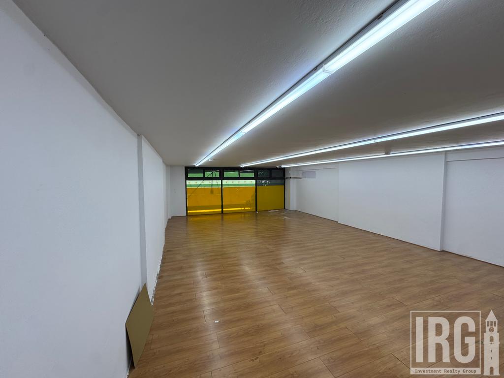 AMBIENT KOMERCIAL DUPLEX NË RRUGËN ISLAM ALLA