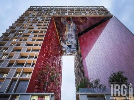 Apartment 1+1 for sale at United Tower of Tirana, Dinamo Complex