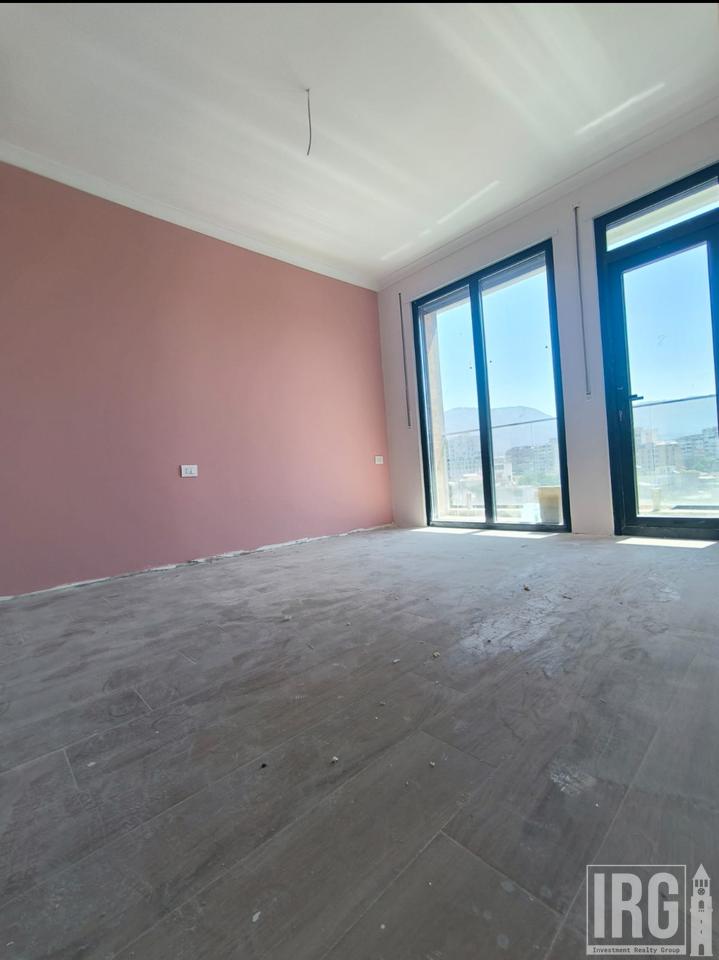OFFICE SPACE FOR RENT.