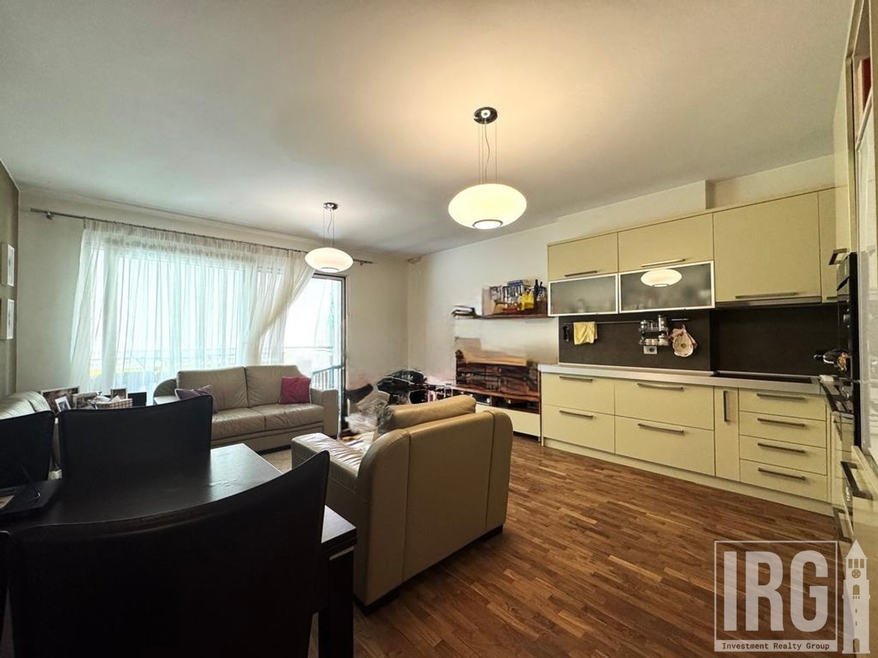 APARTMENT 2+1+2 FOR SALE NEAR THE DRY LAKE !