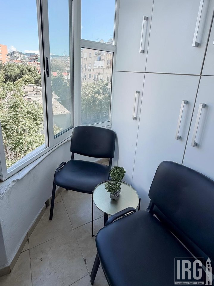 In Affitto Appartamento 3+1+2 Vicino al Tribunale | Appena Investito | 3° Piano con Ascensore