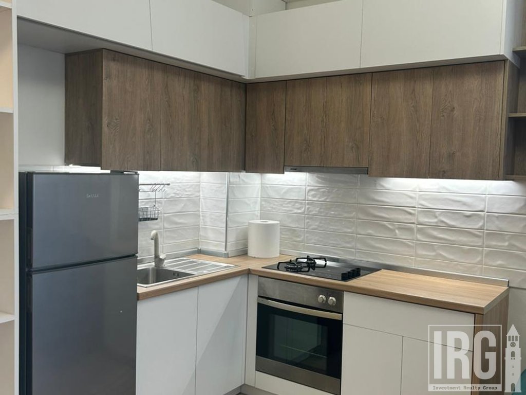APARTAMENT 1+1 ME QERA TE KOMUNA E PARISIT.