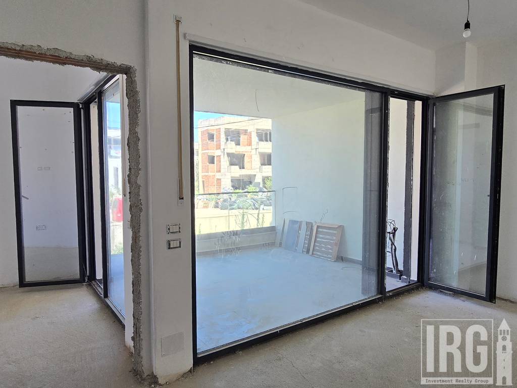 APARTAMENT 1+1 ME OBORR TE TURQUOISE MARINA!