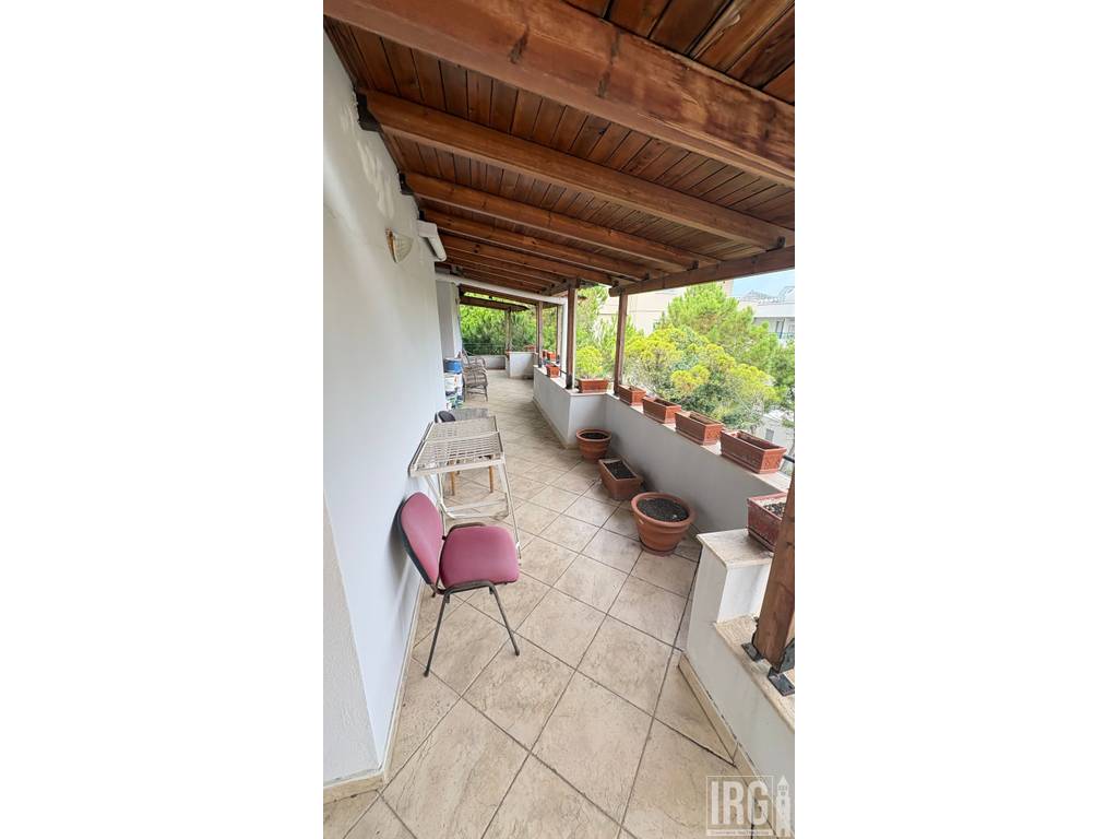 3 bedroom apartment 200 m² Tirana Municipality, Albania