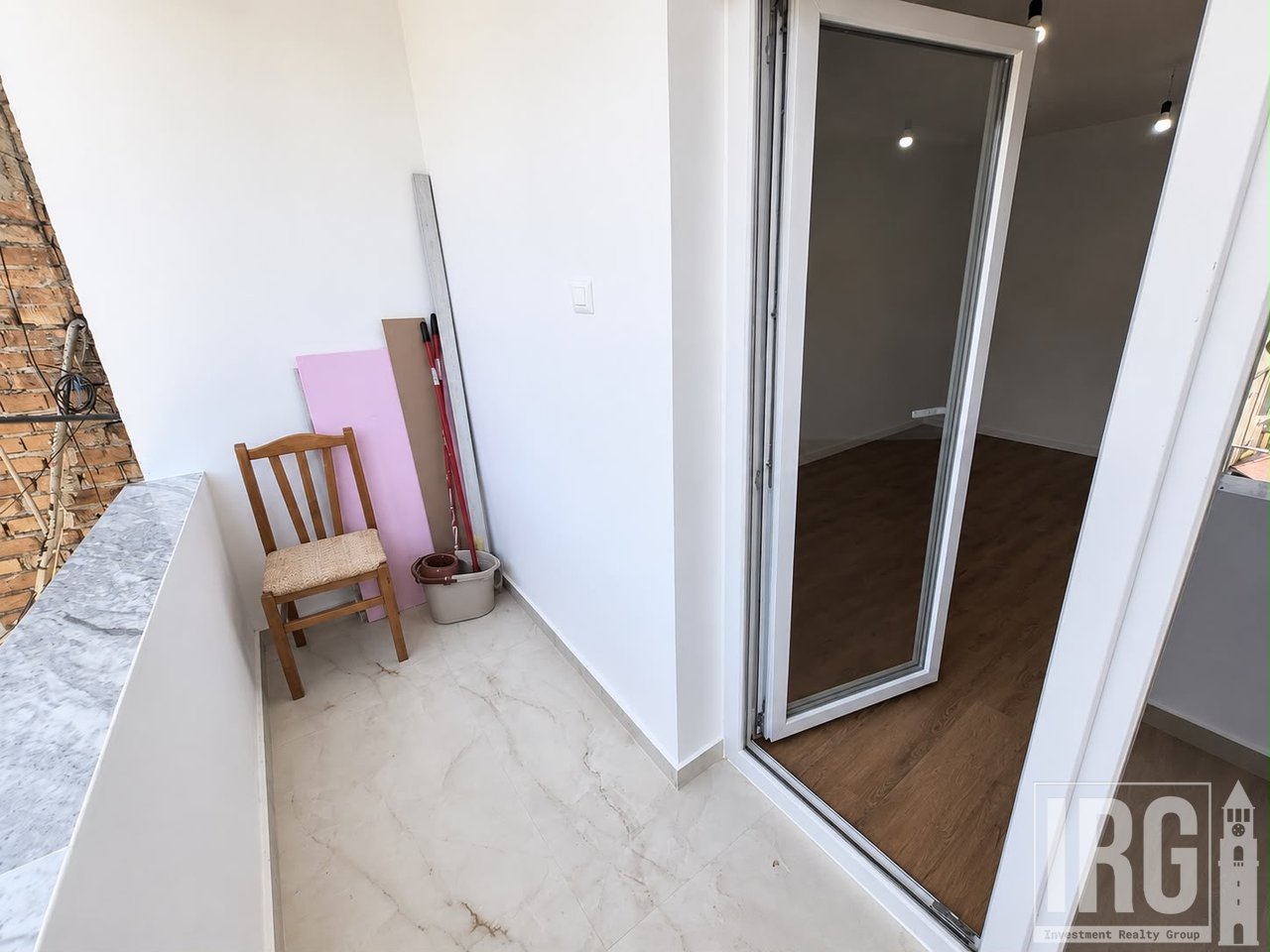 Shitet Apartament 1+1 – Rruga Thanas Ziko 300 metra mbi Gjimnazin “Partizani”