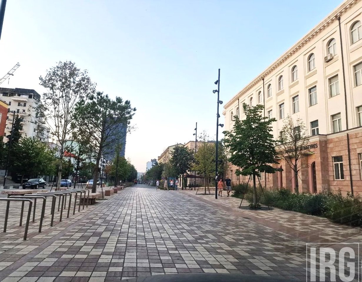 Appartamento 2+1+1 in vendita | Viale Zogu i Parë, Tirana